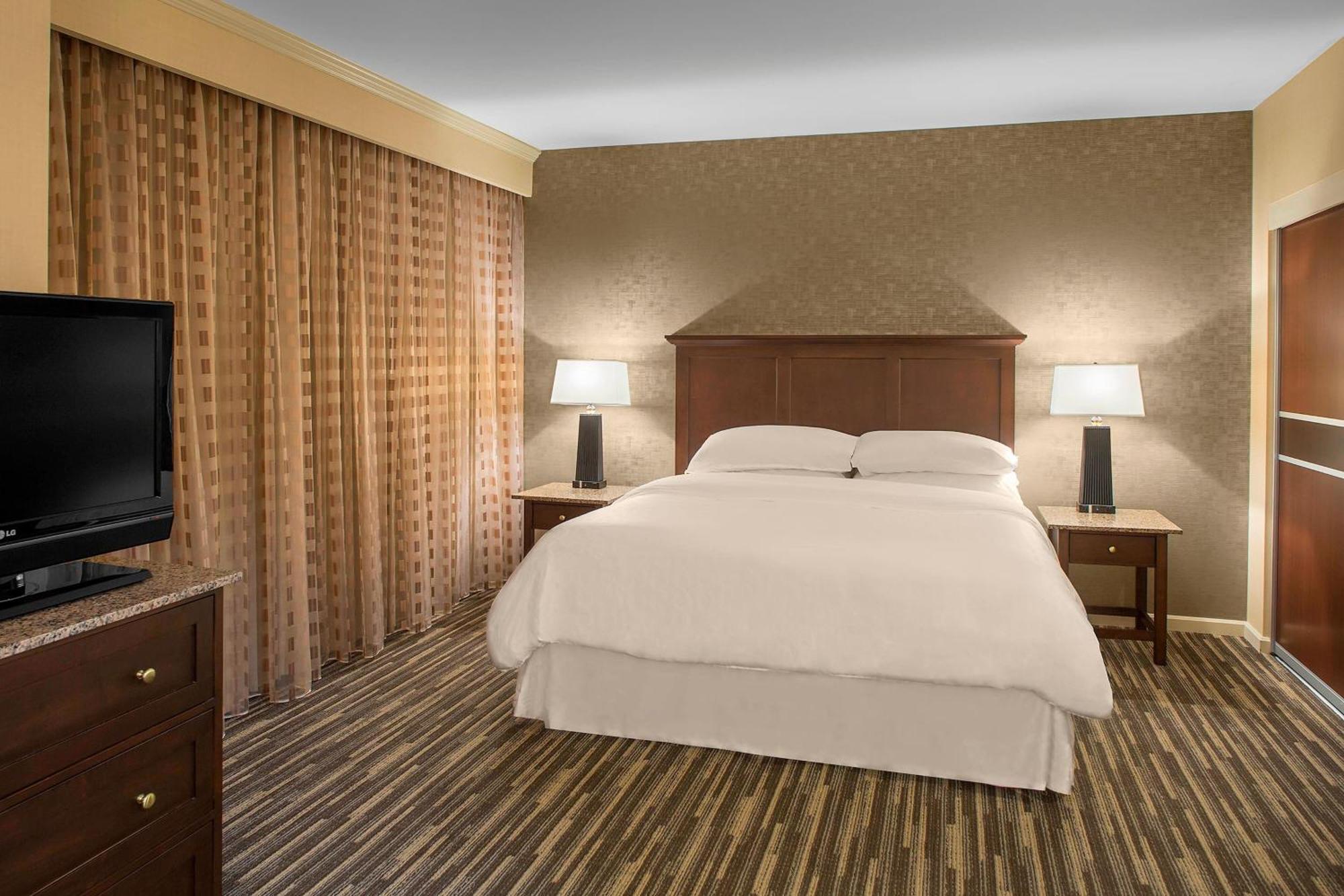 Sheraton Suites Akron Cuyahoga Falls Esterno foto