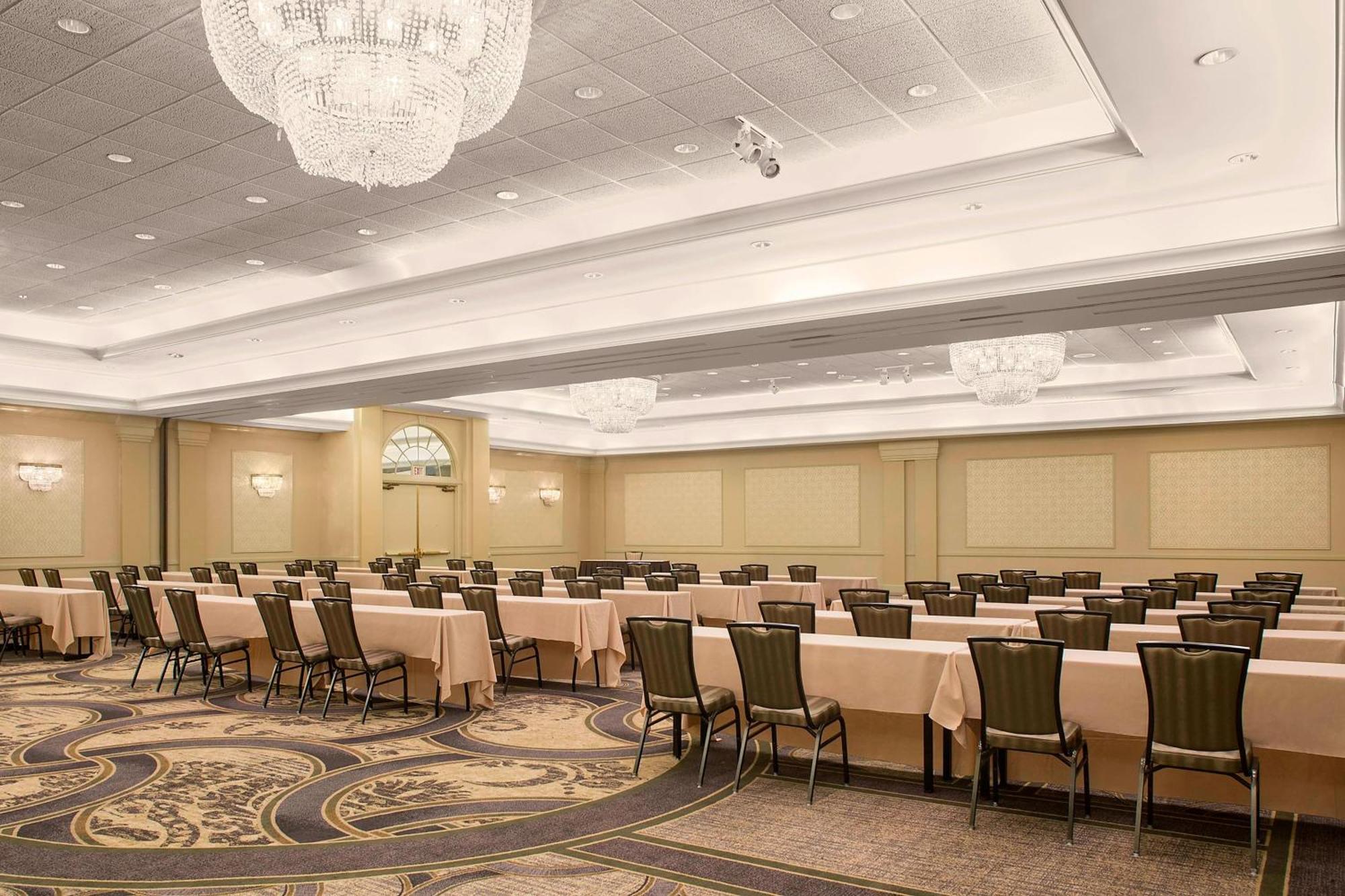 Sheraton Suites Akron Cuyahoga Falls Esterno foto