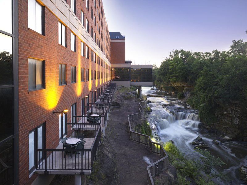 Sheraton Suites Akron Cuyahoga Falls Esterno foto