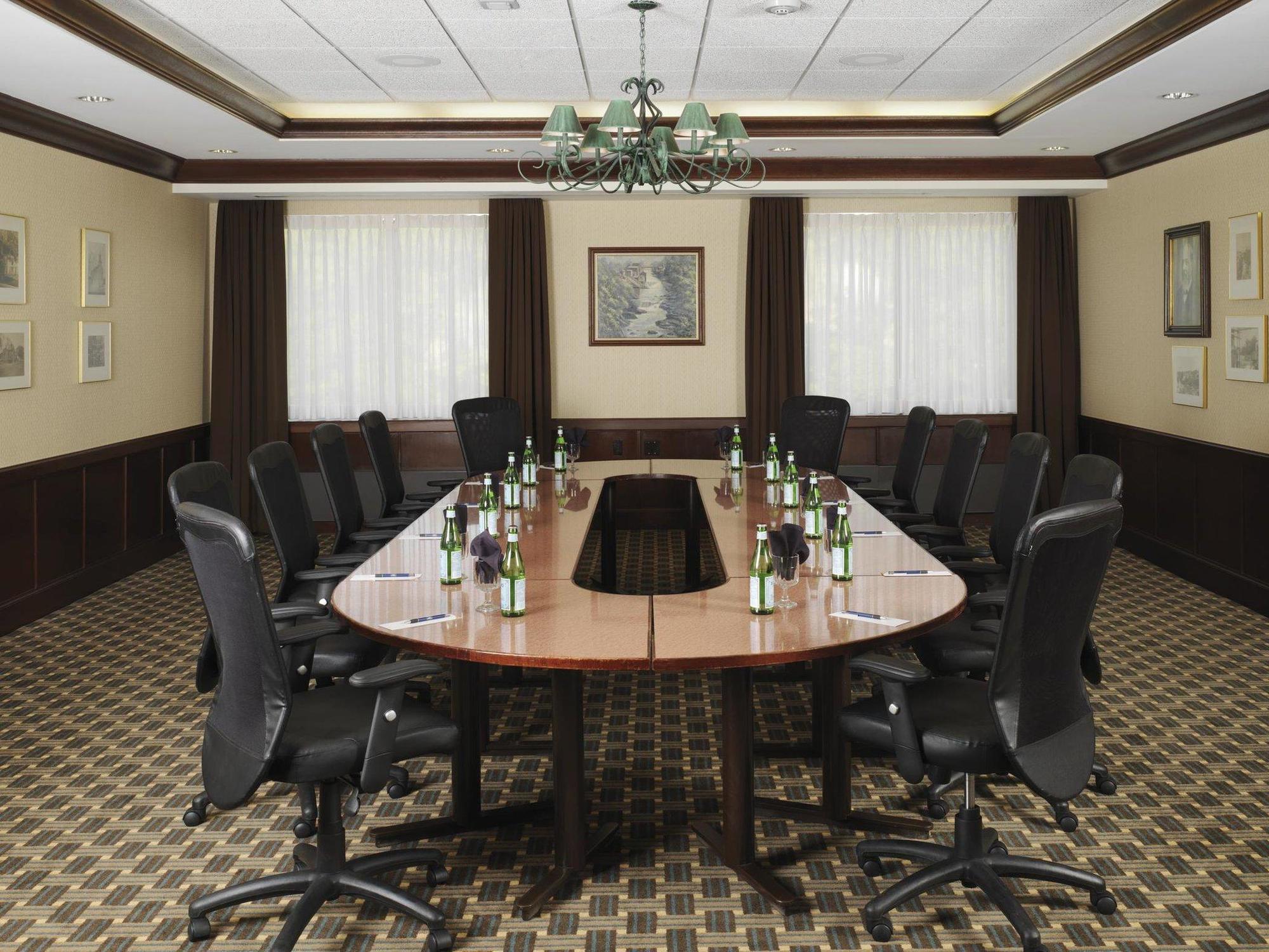 Sheraton Suites Akron Cuyahoga Falls Esterno foto